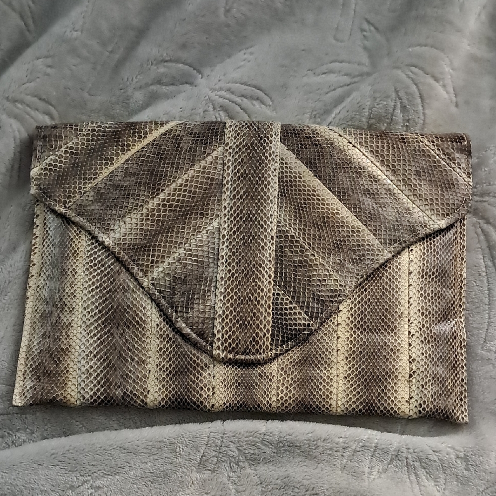 Elegant Snakeskin Envelope Clutch